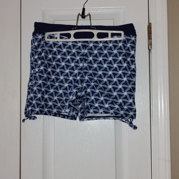 Blue and White print swimsuit swim  shorts  Sz L NWOT - Picture 1 of 3